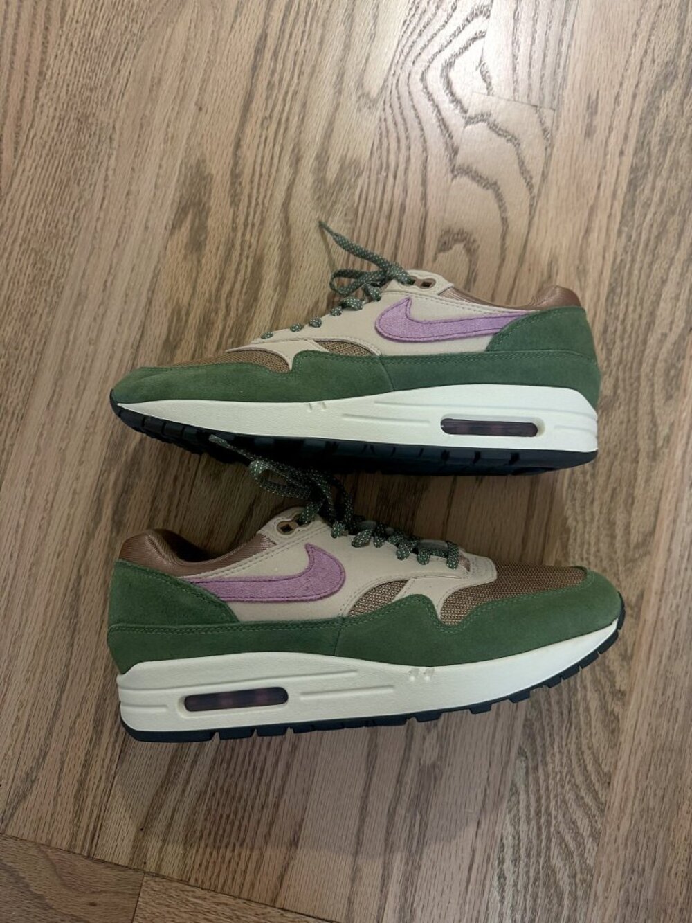 NWOB Nike Air Max 1 Premium Treeline Green Suede Size 7.5 Men's